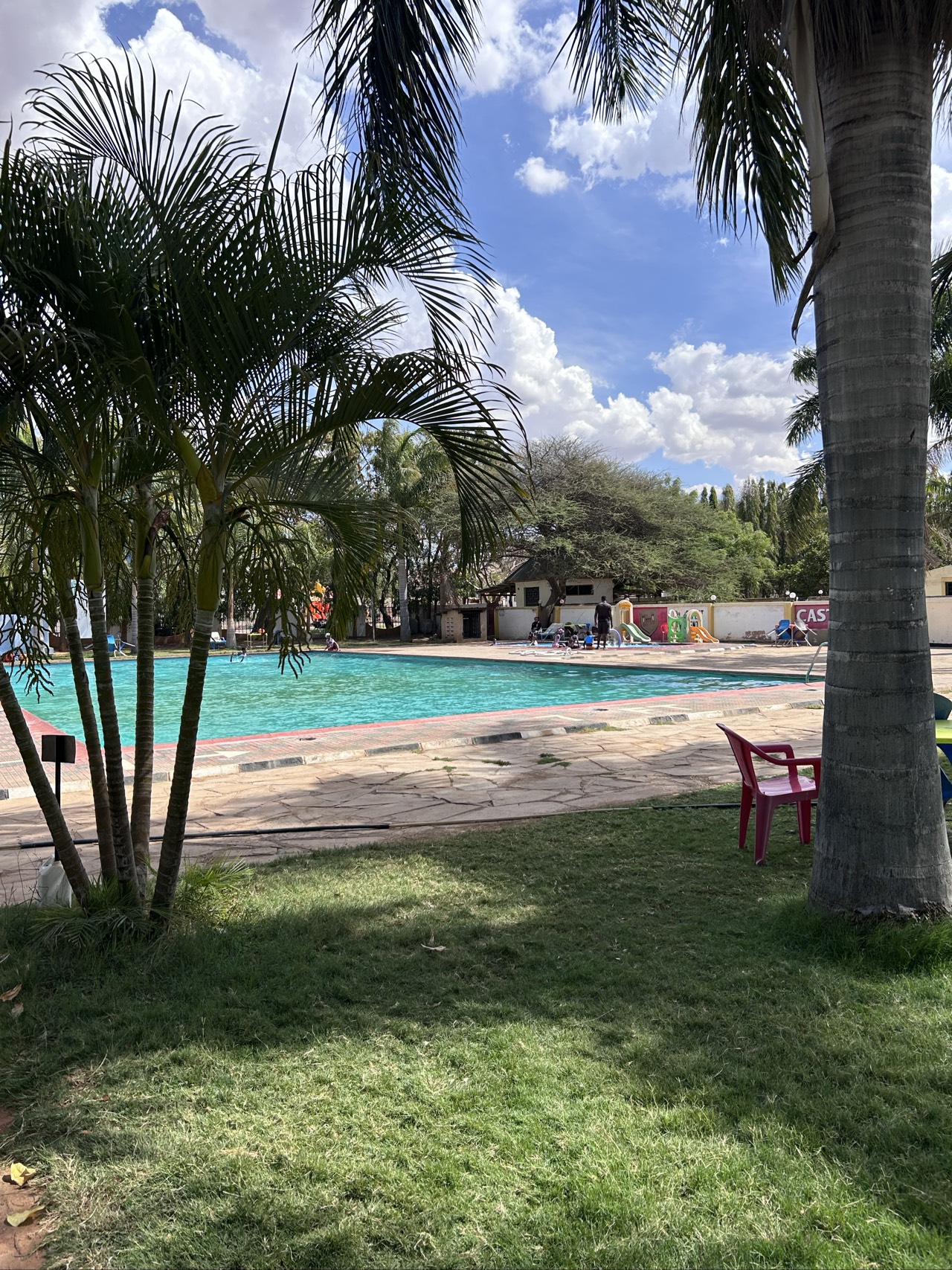 St Gaspar pool